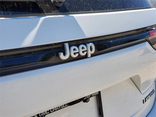 new 2024 Jeep Grand Cherokee car, priced at $45,351