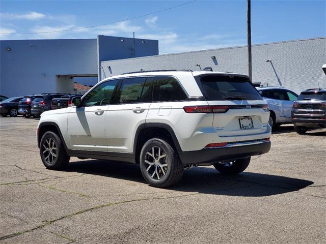 new 2024 Jeep Grand Cherokee car, priced at $45,351