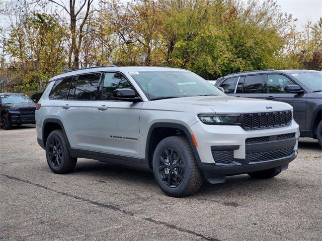 new 2024 Jeep Grand Cherokee L car, priced at $39,608