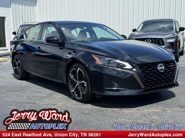 used 2023 Nissan Altima car, priced at $29,956
