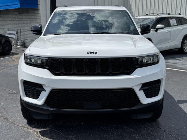 used 2024 Jeep Grand Cherokee car, priced at $38,910