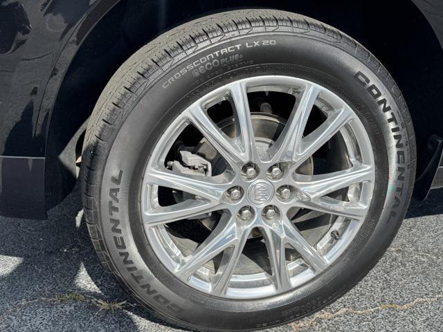 used 2022 Buick Enclave car, priced at $32,946