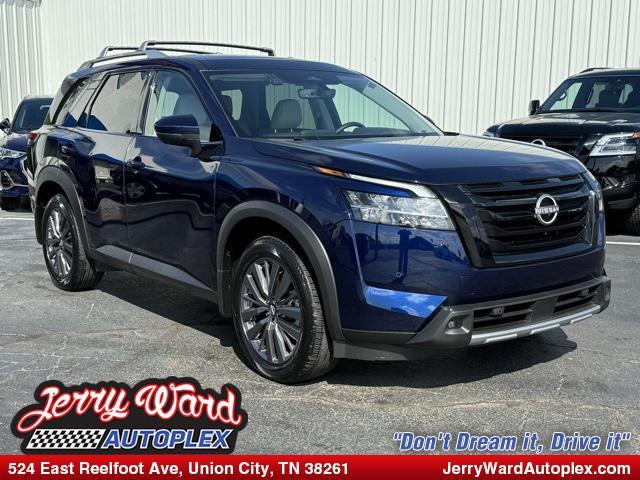 used 2023 Nissan Pathfinder car, priced at $38,887