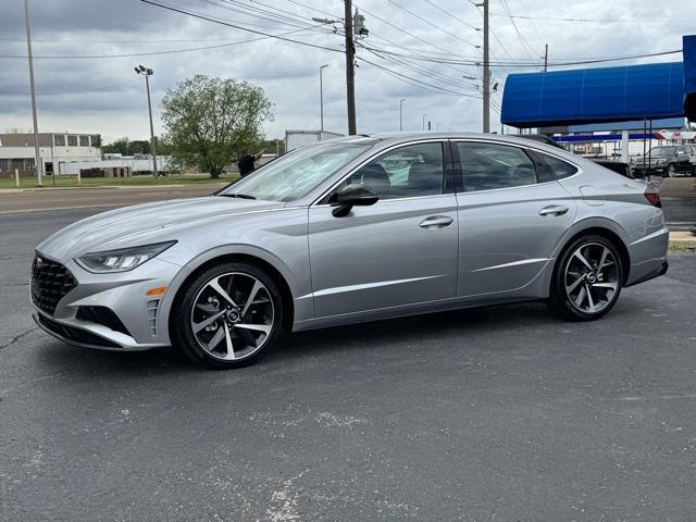 used 2022 Hyundai Sonata car, priced at $25,913