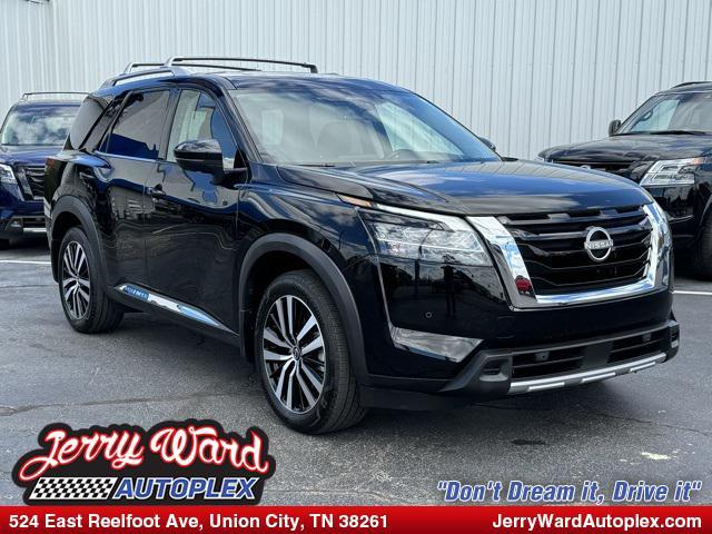 used 2023 Nissan Pathfinder car, priced at $43,969