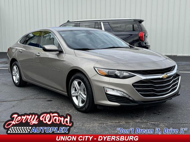 used 2022 Chevrolet Malibu car, priced at $17,910