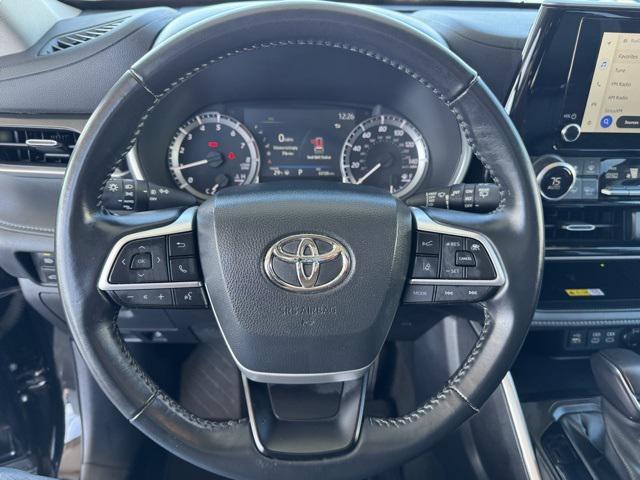 used 2023 Toyota Highlander car, priced at $37,887