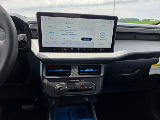 new 2025 Ford Maverick car, priced at $34,560