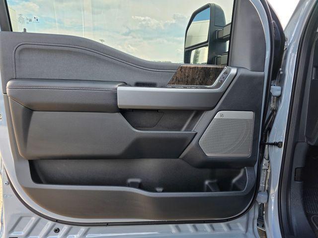 new 2025 Ford F-250 car, priced at $81,650