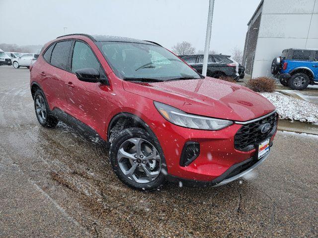 new 2025 Ford Escape car, priced at $33,250