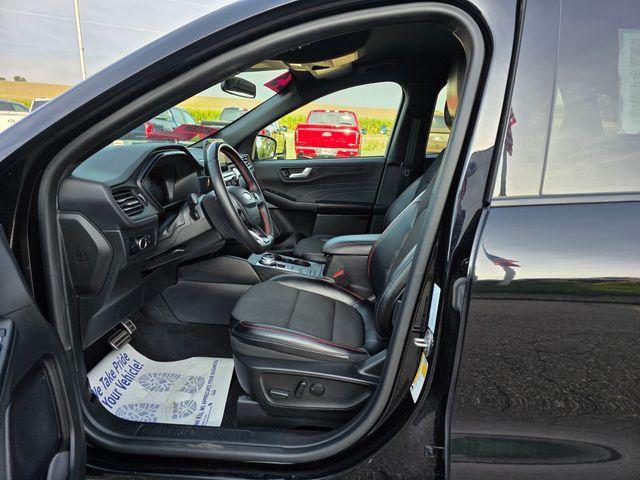 used 2023 Ford Escape car, priced at $22,969