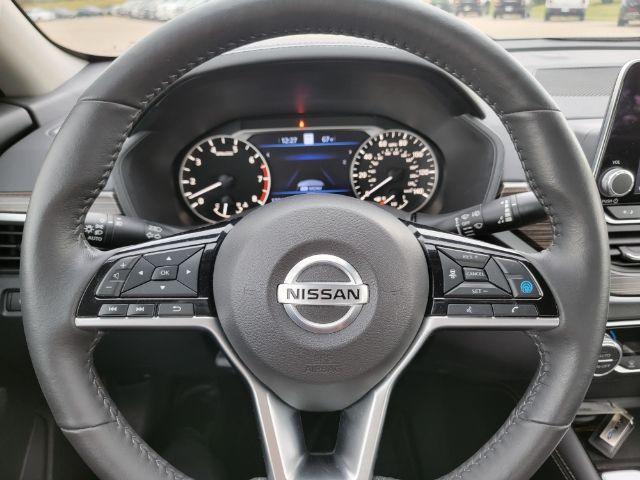 used 2022 Nissan Altima car, priced at $23,369