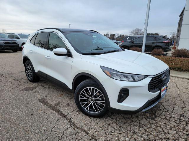 new 2025 Ford Escape car, priced at $36,200