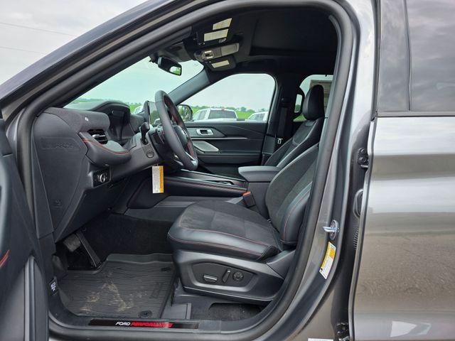 new 2025 Ford Explorer car, priced at $61,427