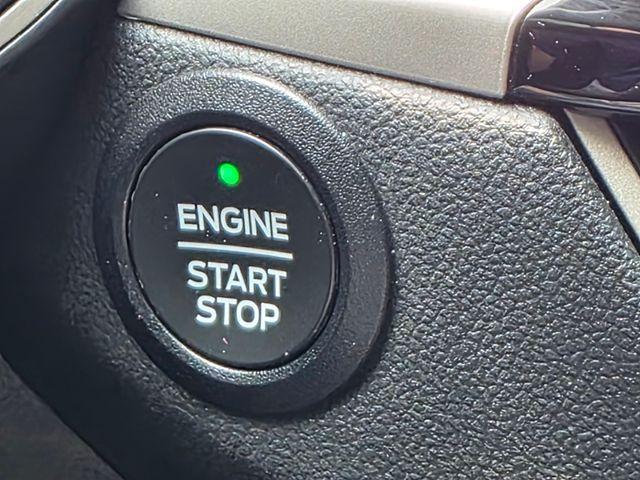 used 2022 Ford Escape car, priced at $23,969