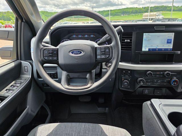 new 2025 Ford F-350 car, priced at $58,500