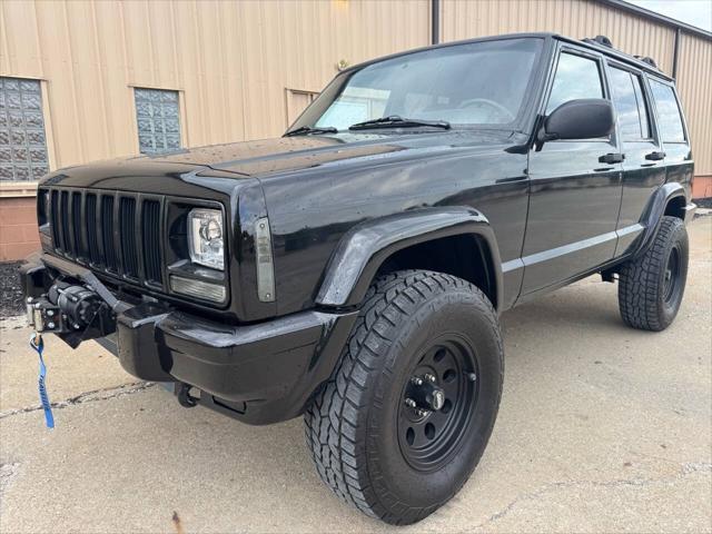 used 2001 Jeep Cherokee car, priced at $10,995