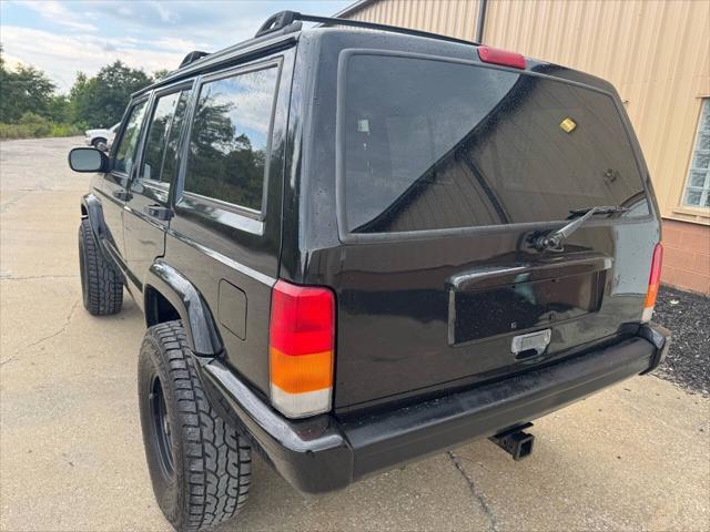 used 2001 Jeep Cherokee car, priced at $10,995