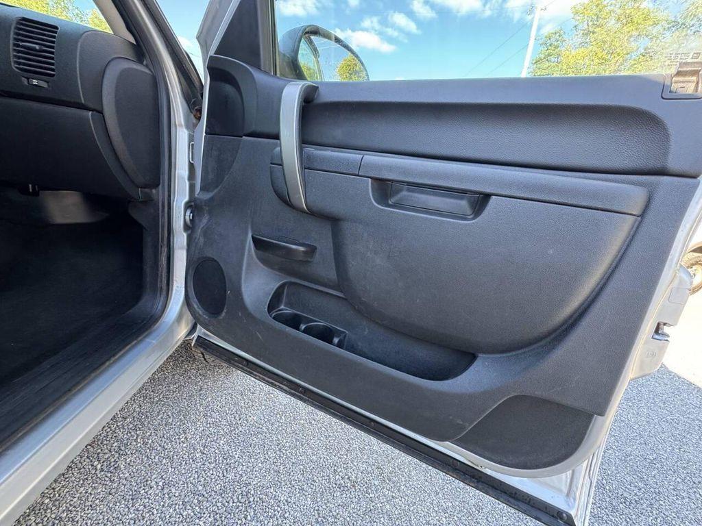 used 2011 Chevrolet Silverado 2500 car, priced at $12,995