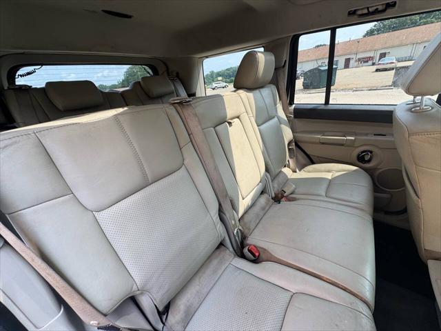 used 2006 Jeep Commander car, priced at $3,995