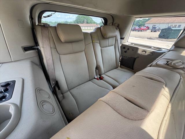 used 2006 Jeep Commander car, priced at $3,995