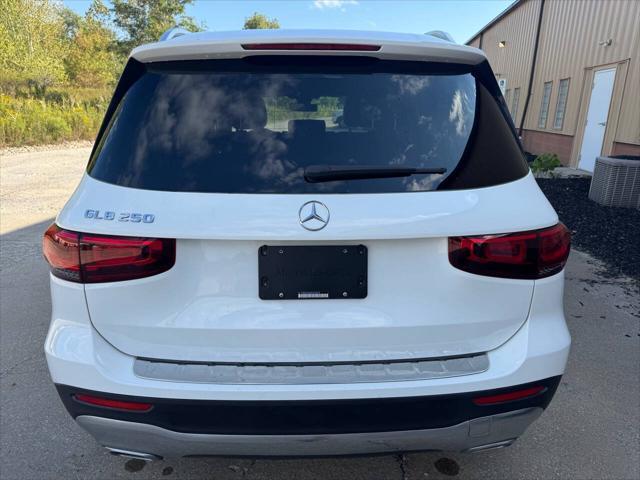 used 2021 Mercedes-Benz GLB 250 car, priced at $23,995