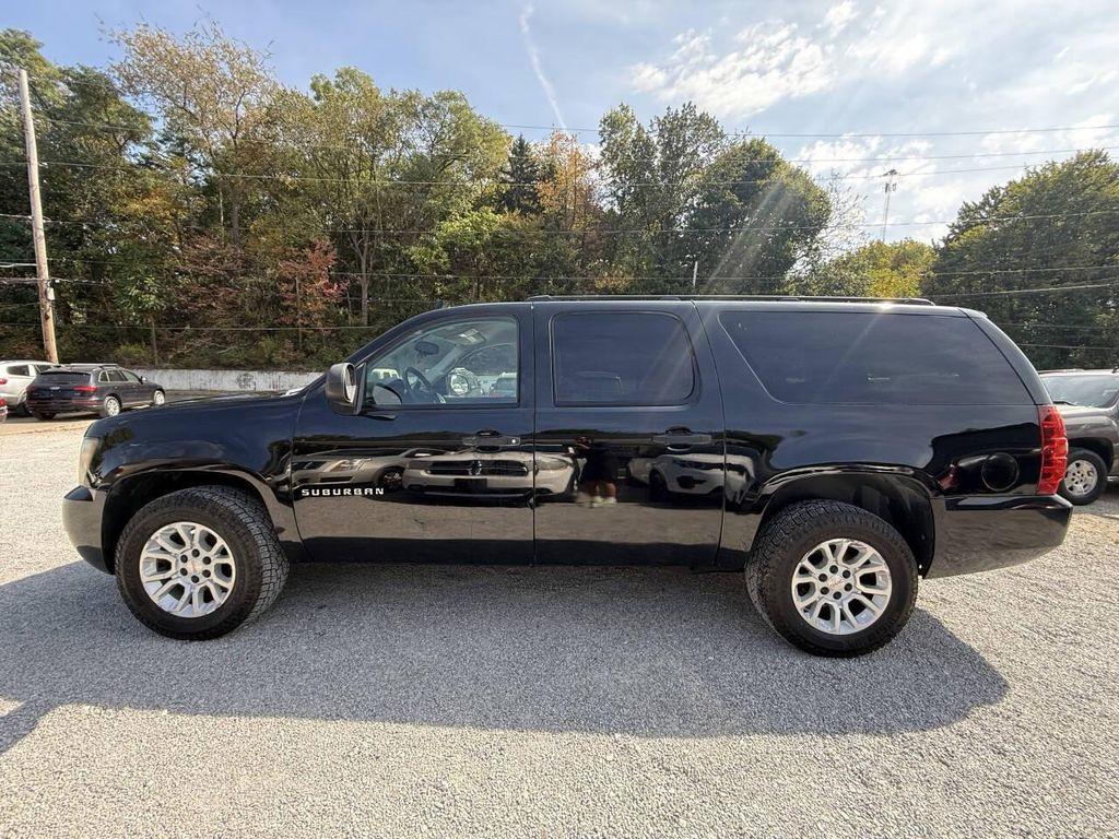 used 2010 Chevrolet Suburban car, priced at $6,995