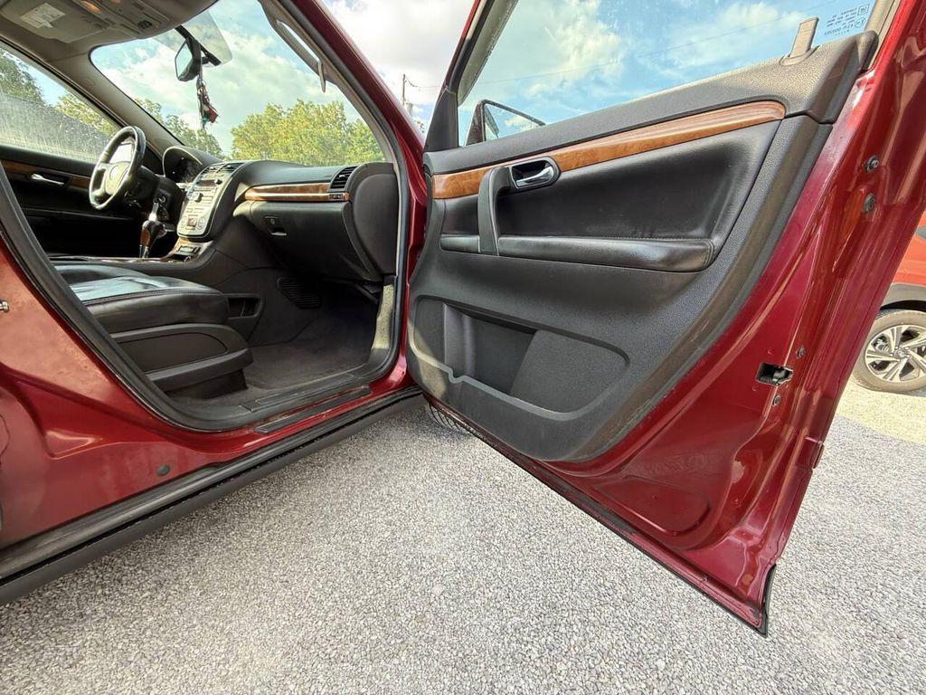 used 2009 Saturn Outlook car, priced at $4,995