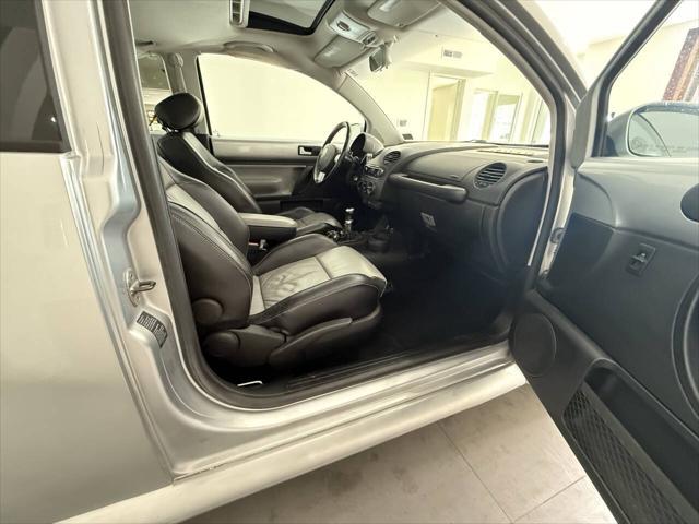 used 2002 Volkswagen New Beetle car, priced at $4,995