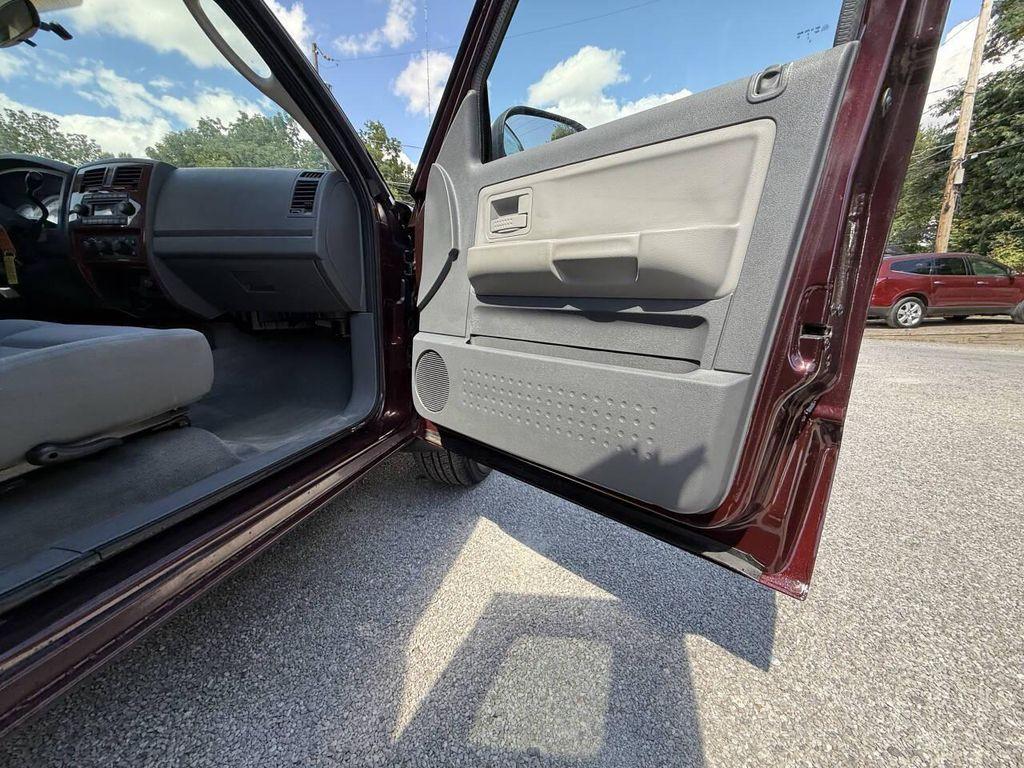 used 2005 Dodge Dakota car, priced at $8,995