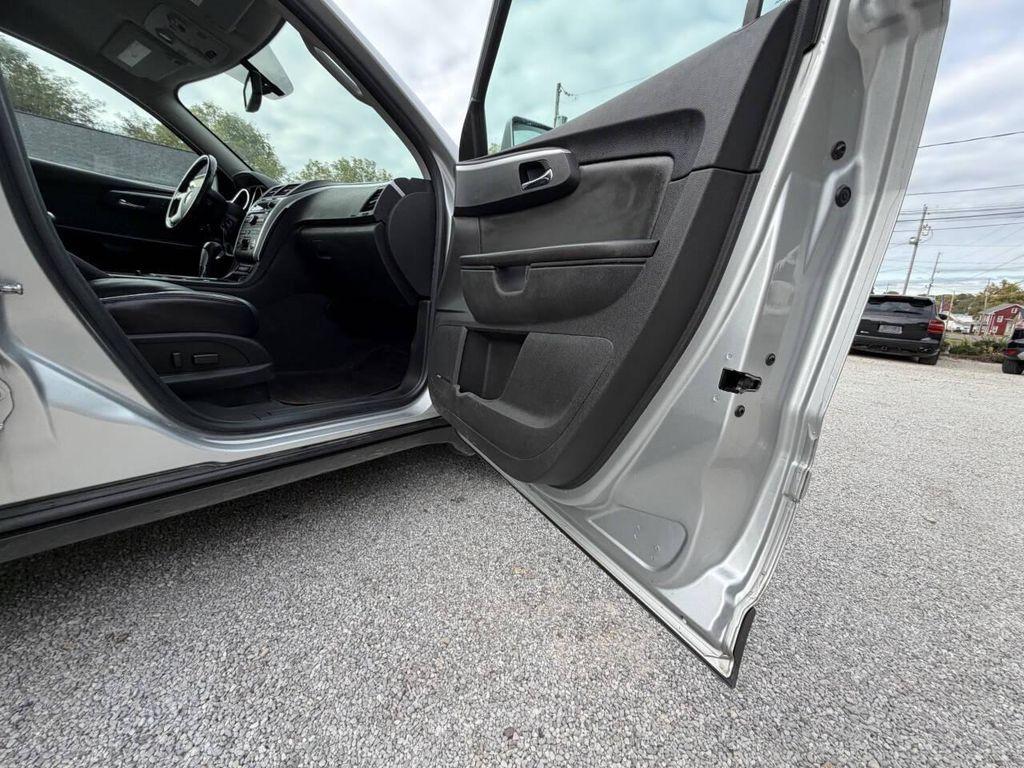 used 2012 Chevrolet Traverse car, priced at $4,995