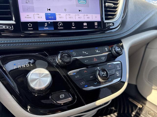 used 2021 Chrysler Pacifica car, priced at $19,990