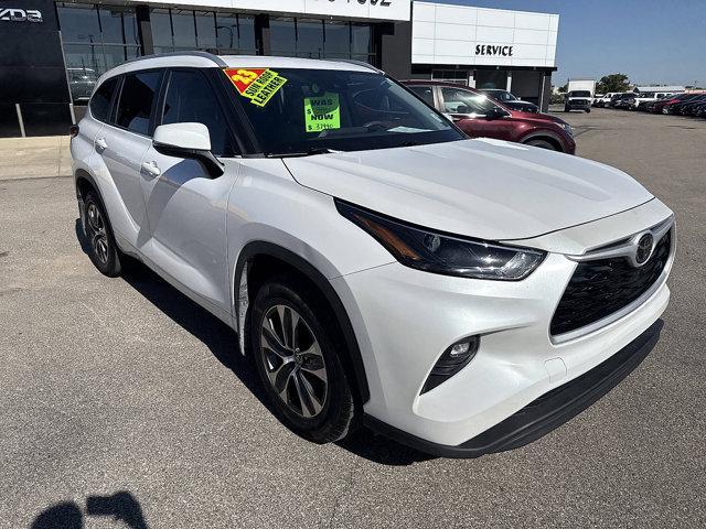used 2023 Toyota Highlander car, priced at $37,990