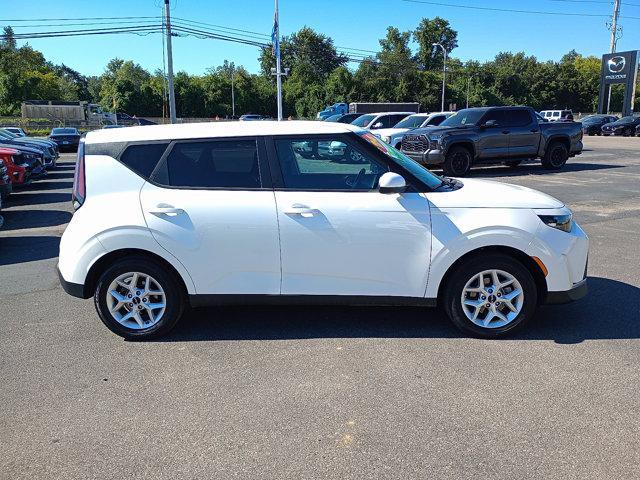 used 2024 Kia Soul car, priced at $17,898