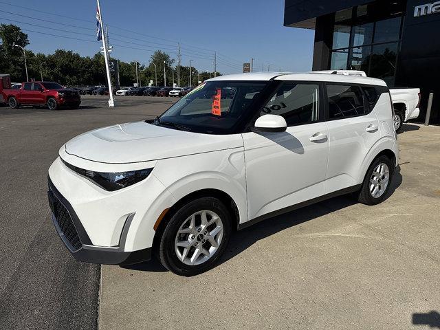 used 2024 Kia Soul car, priced at $18,990