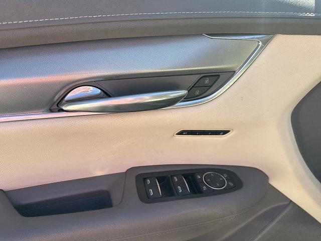 used 2021 Cadillac XT5 car, priced at $28,792