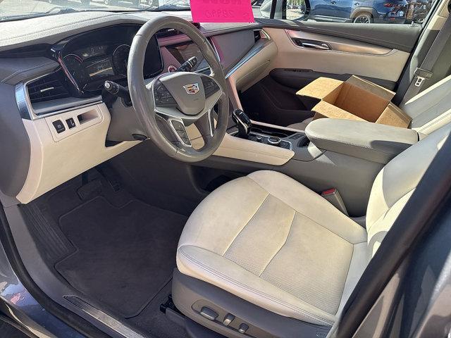 used 2021 Cadillac XT5 car, priced at $28,792