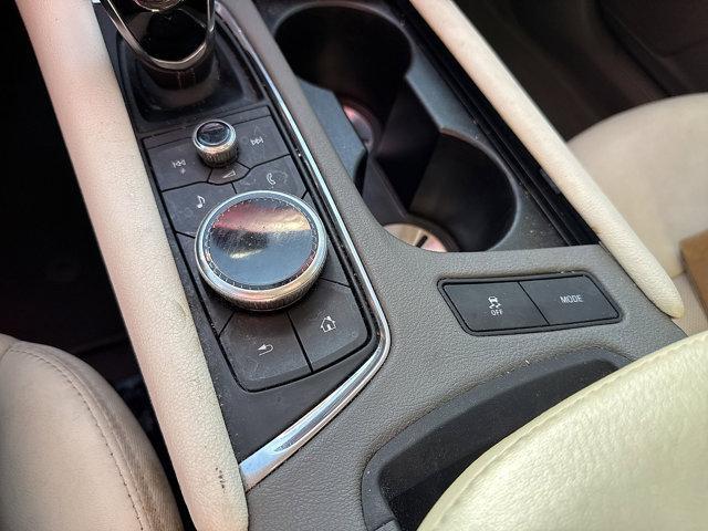 used 2021 Cadillac XT5 car, priced at $28,792