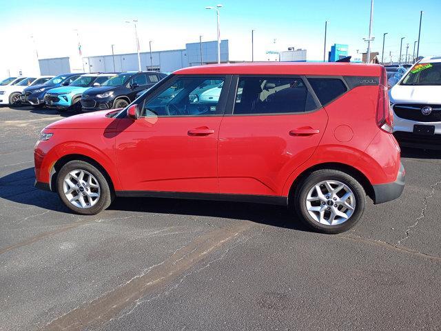 used 2022 Kia Soul car, priced at $15,993