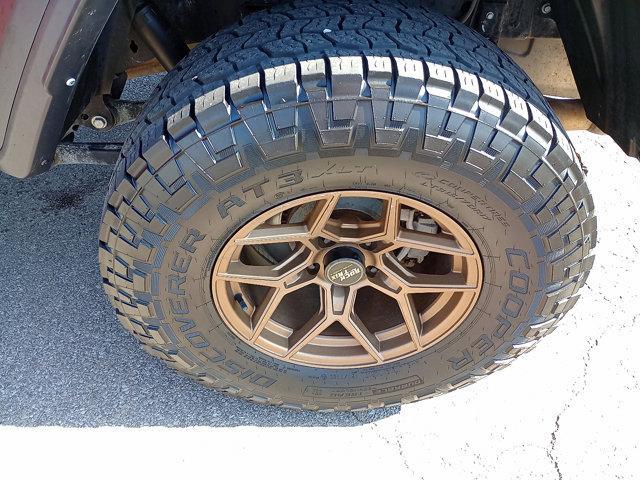 used 2022 Jeep Gladiator car, priced at $30,396