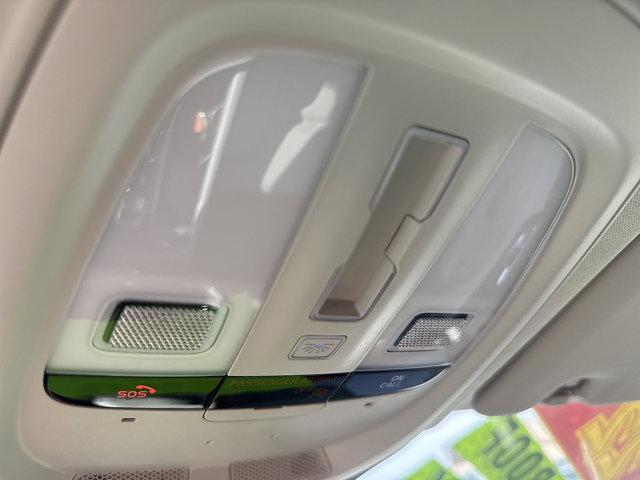 used 2022 Volvo XC60 car, priced at $31,994