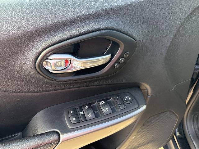 used 2022 Jeep Cherokee car, priced at $26,692