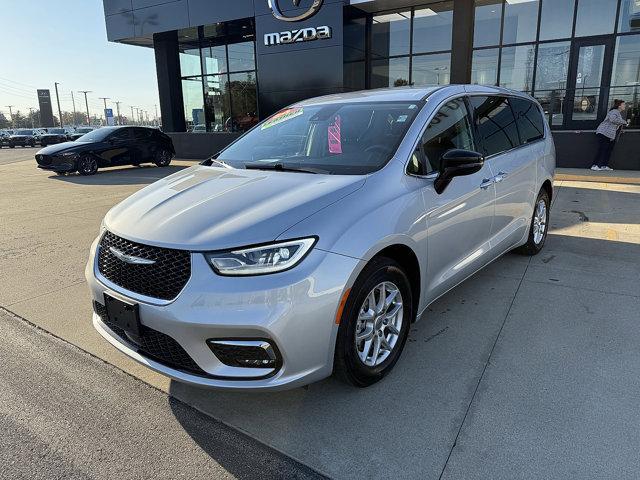 used 2024 Chrysler Pacifica car, priced at $30,990