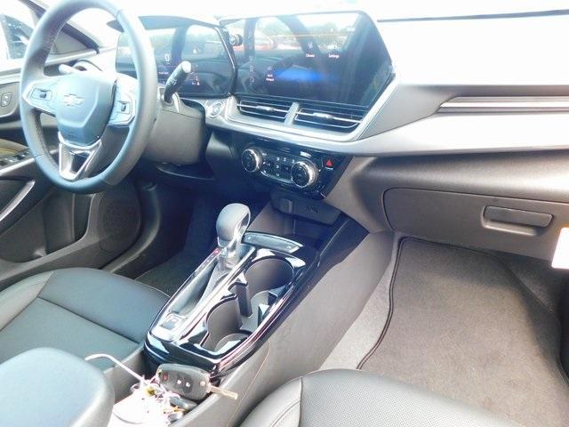 new 2025 Chevrolet Trax car, priced at $26,690