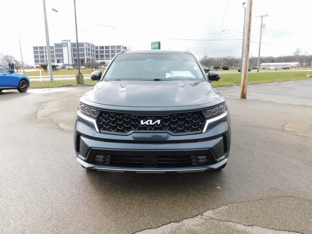 used 2022 Kia Sorento car, priced at $30,785