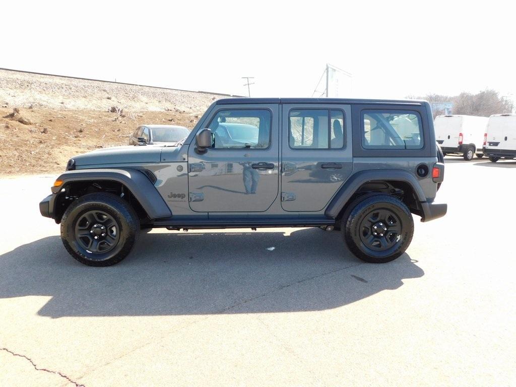 new 2025 Jeep Wrangler car, priced at $42,141