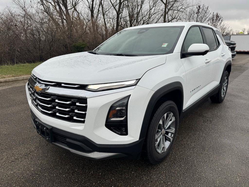 new 2025 Chevrolet Equinox car, priced at $29,968