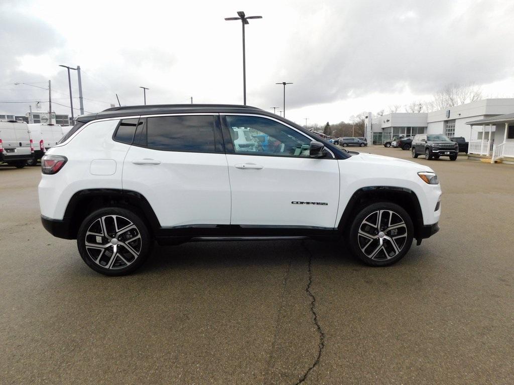 new 2024 Jeep Compass car, priced at $32,495