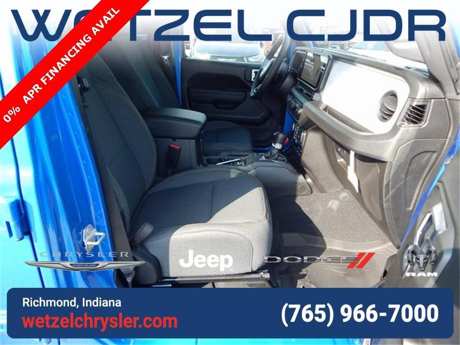 new 2024 Jeep Gladiator car, priced at $41,595