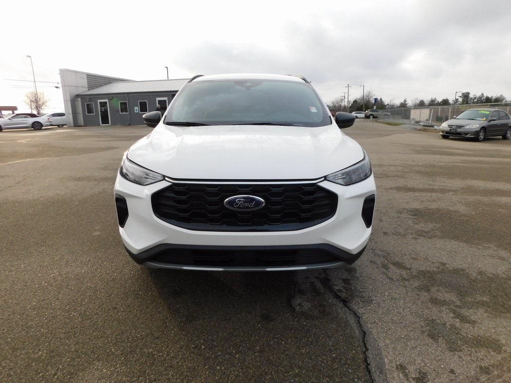 new 2025 Ford Escape car, priced at $33,499